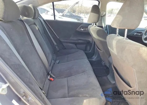 2013 Honda Accord Lx z USA, uszkodzony, nr VIN 1HGCR2F3XDA141207